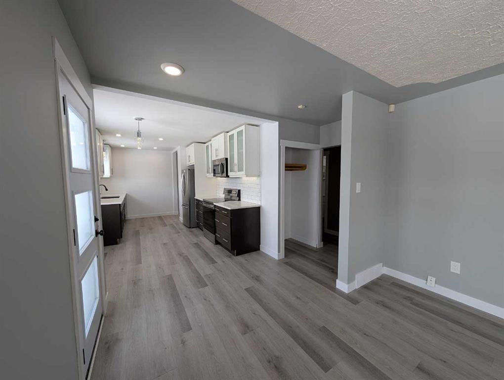 Fifth View of 683 Lokier Avenue NW, Northwest Crescent Heights, Medicine Hat, Alberta, T1A 7A6