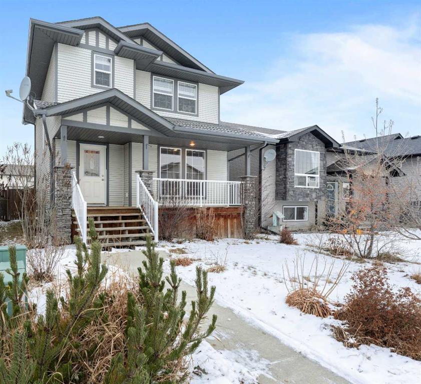 4 Lucky Place , A2291418, Alberta,