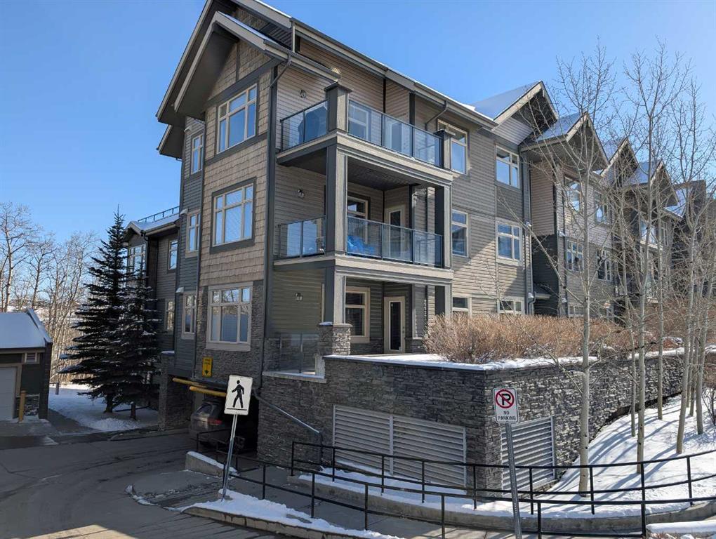 203, 35 Aspenmont Heights SW, A2291530, Alberta,