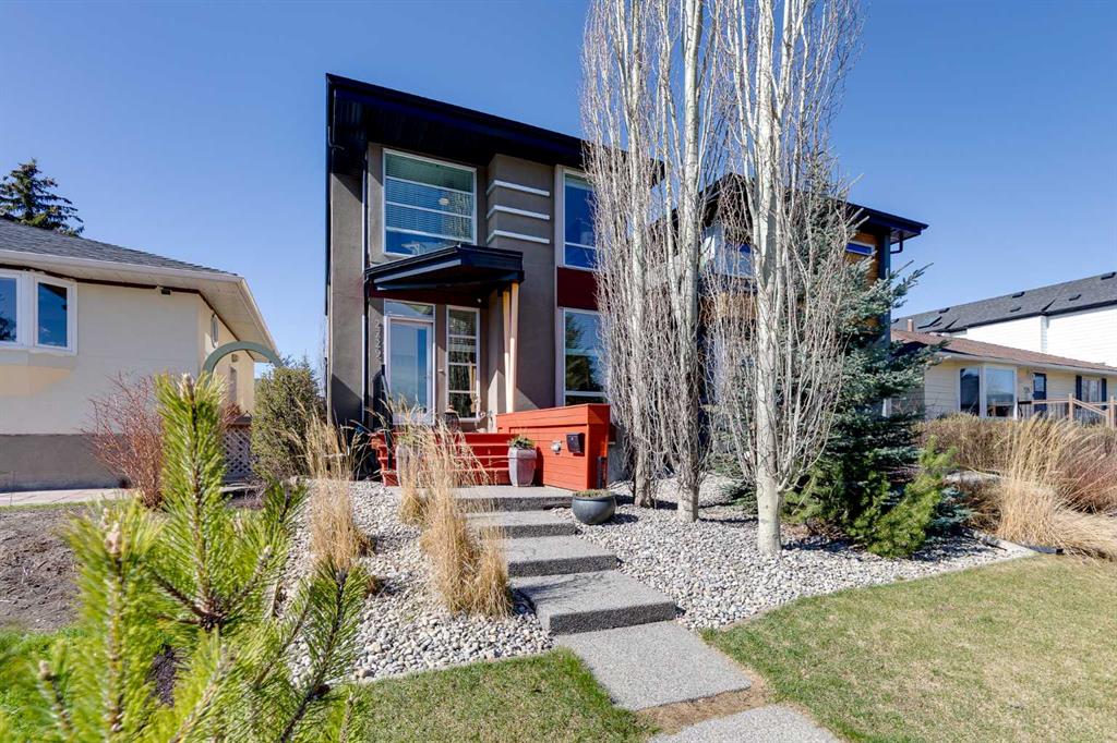 Second View of 2729 Cochrane Road NW, Banff Trail, Calgary, Alberta, T2M 4J1