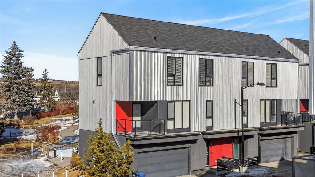 MLS® listing #109105419 for sale located at 403 Bow Grove NW