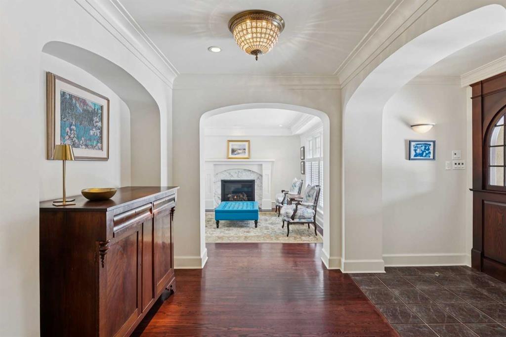 Fifth View of 2210 12 Street SW, Upper Mount Royal, Calgary, Alberta, T2T 3N4