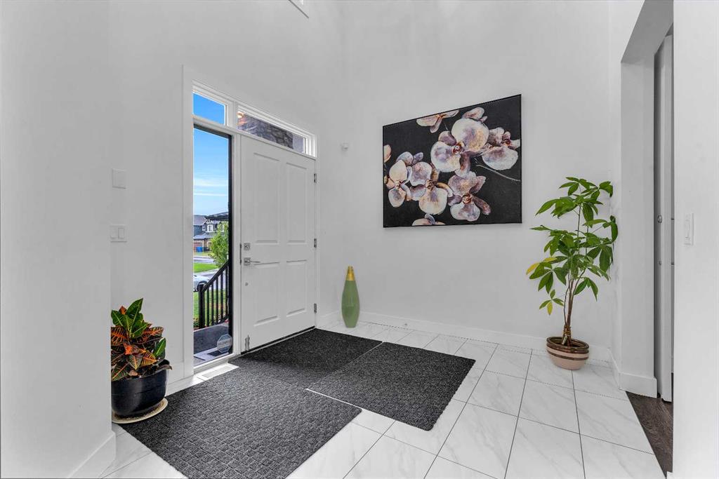 Fifth View of 205 Kinniburgh Cove , Kinniburgh North, Chestermere, Alberta, T1X 0Y6