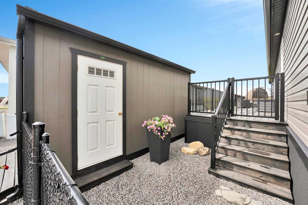 Fourth View of 143, 41019 Range Road 11  , Sandy Point, Rural Lacombe County, Alberta, T0C 0J1