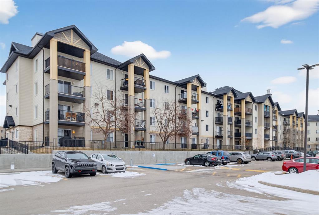 8117, 304 Mackenzie Way SW, A2291901, Alberta,