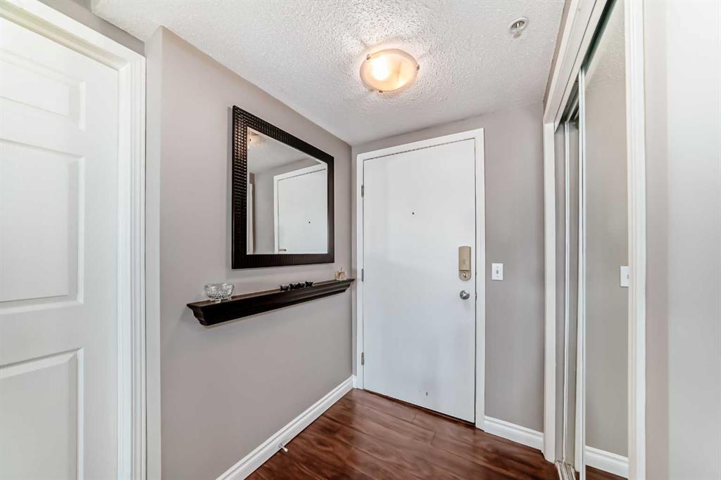 Fourth View of 306, 1121 6 Avenue SW, Downtown West End, Calgary, Alberta, T2P 5J4