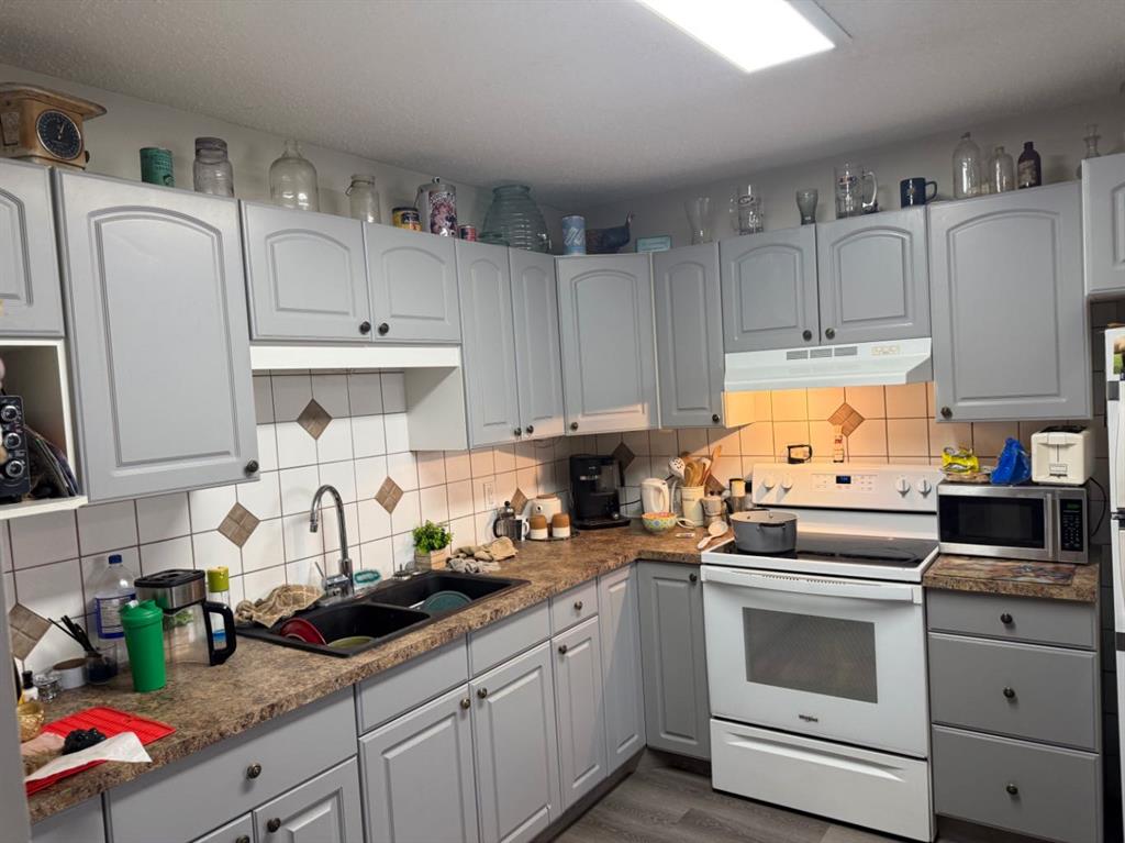 Fourth View of 6320 Hewson Avenue , Highland Green, Red Deer, Alberta, T4N 5M6