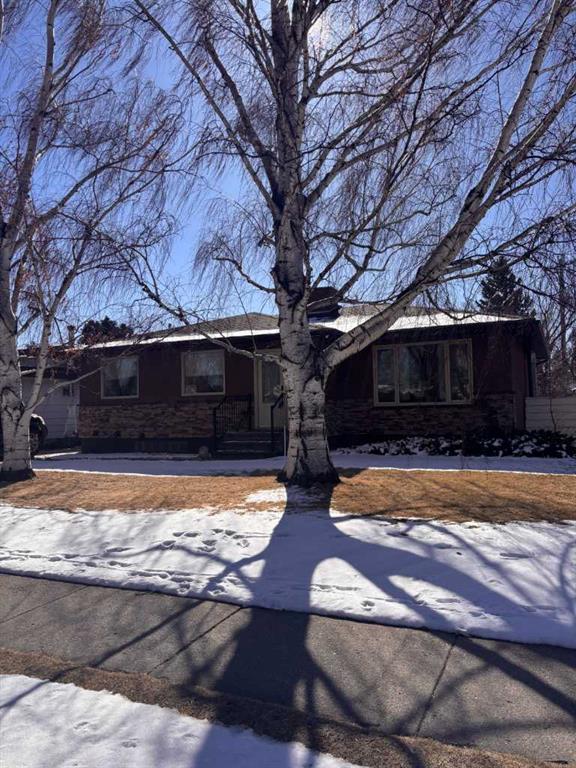 2318 10 Avenue S, A2292042, Alberta,