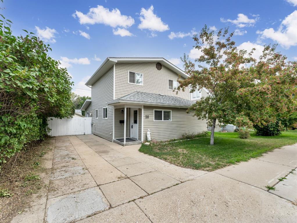 28 8 Street SW, A2292052, Alberta,