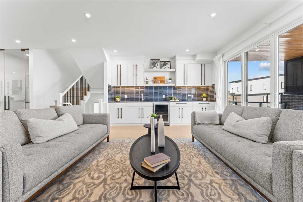 Third View of 60 Timberline Way SW, Springbank Hill, Calgary, Alberta, T3H 4H1