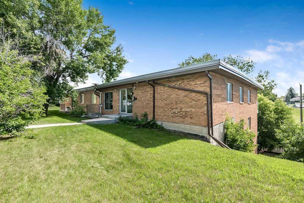 205, 4328 4 Street NW, A2292175, Alberta,