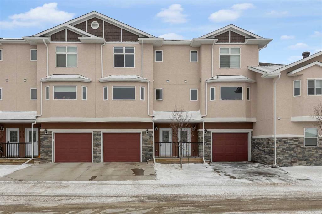 Third View of 420 Strathcona Circle , Strathaven, Strathmore, Alberta, T1P 0B1