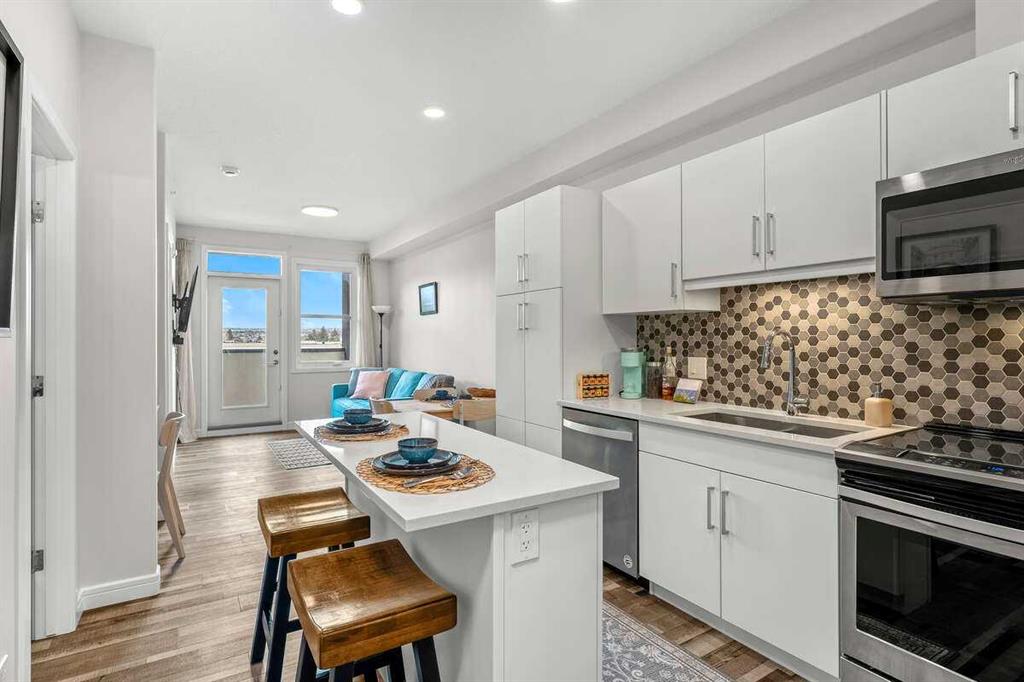 2410, 80 Greenbriar Place NW, A2292255, Alberta,