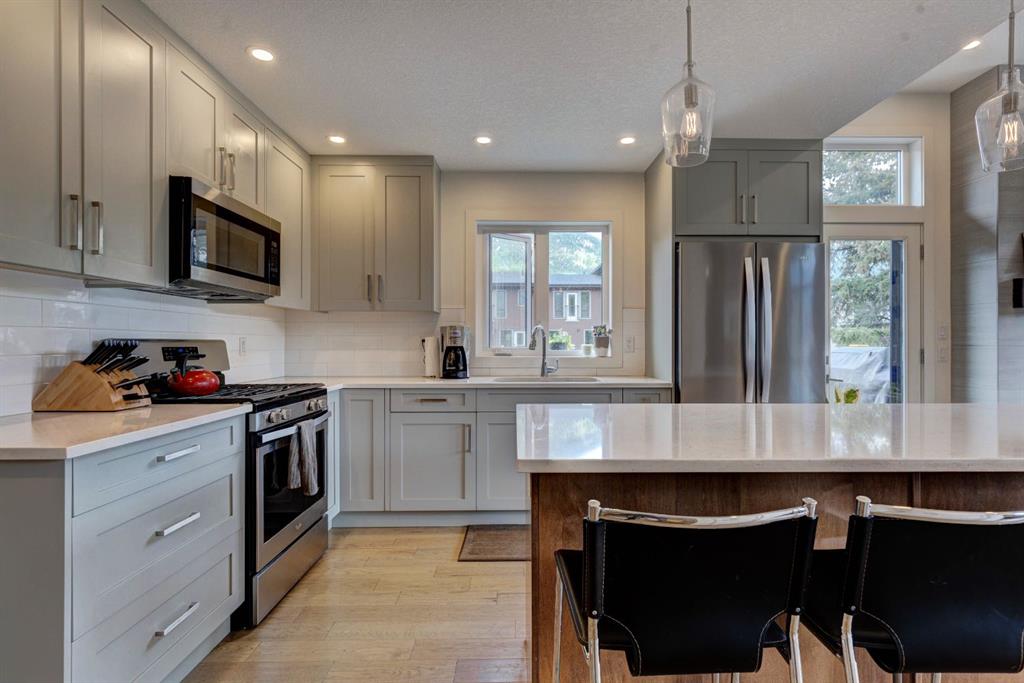 Fourth View of 1, 1401 1st Avenue , Teepee Town, Canmore, Alberta, T1W 1M6