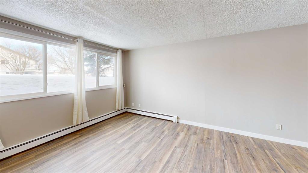 Fifth View of 102, 10105 107 Avenue , Avondale, Grande Prairie, Alberta, T8V1M1