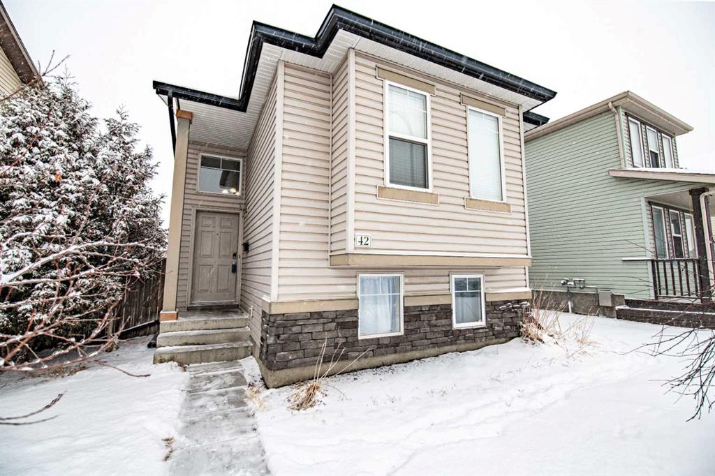 Second View of 42 Johns Street , Johnstone Park, Red Deer, Alberta, T4P 4C8