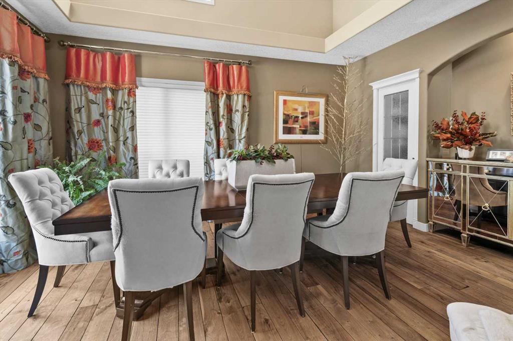 Fifth View of 290 Tuscany Ridge Park NW, Tuscany, Calgary, Alberta, T3L 2H8