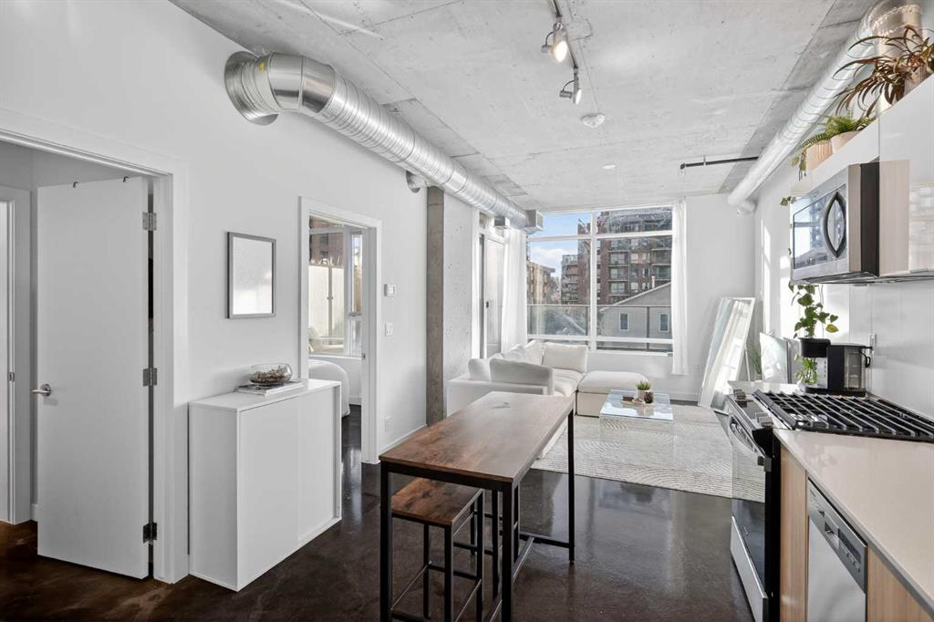 Fourth View of 203, 1319 14 Avenue SW, Beltline, Calgary, Alberta, T3C 0W3