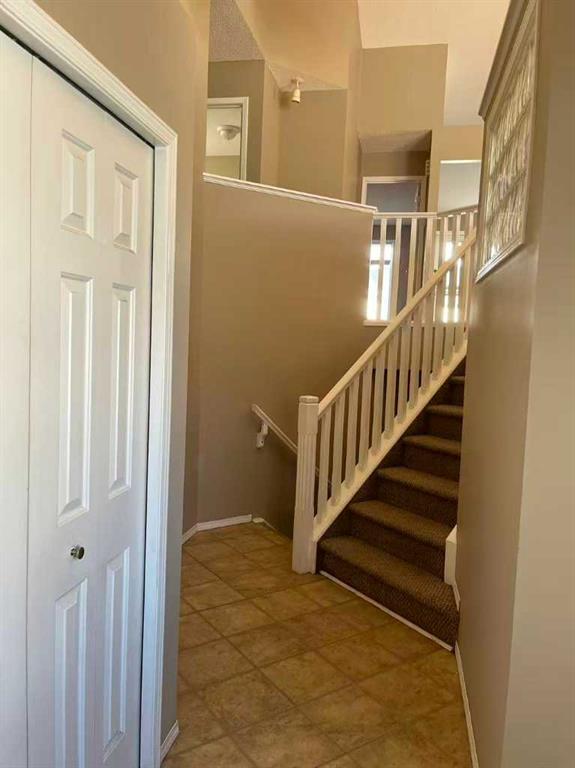 Fifth View of 170 Citadel Gardens NW, Citadel, Calgary, Alberta, t3g 3x6