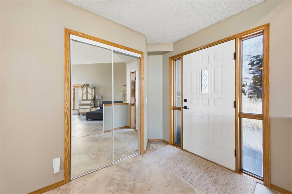 Fifth View of 40 Country Hills Close NW, Country Hills, Calgary, Alberta, T3K 3Y9