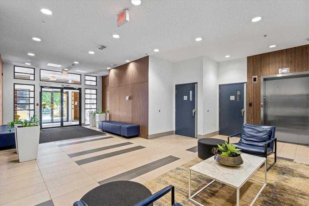 Third View of 311, 510 Edmonton Trail NE, Bridgeland/Riverside, Calgary, Alberta, T2E 0J7