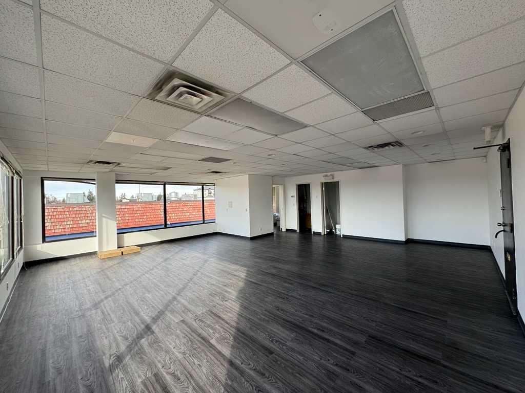 201, 1830 52 Street SE, A2292534, Alberta,