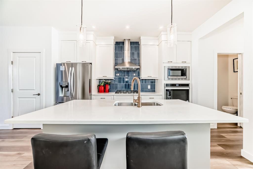 Fifth View of 81 Herron Mews NE, Livingston, Calgary, Alberta, T3P 1Y1