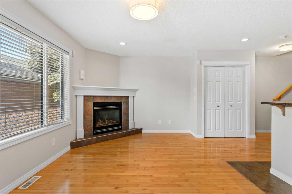 Fifth View of 2, 2023 24 Street SW, Richmond, Calgary, Alberta, T3E 1T1