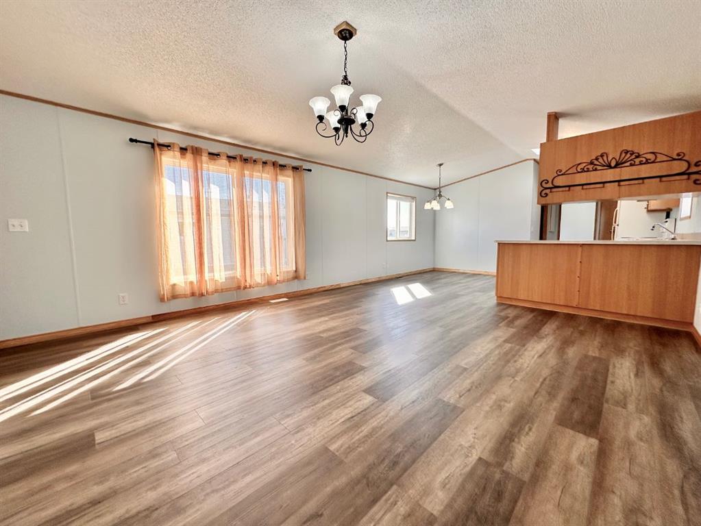 Fifth View of 318-349 Railway Avenue , NONE, Duchess, Alberta, T0J 0Z0