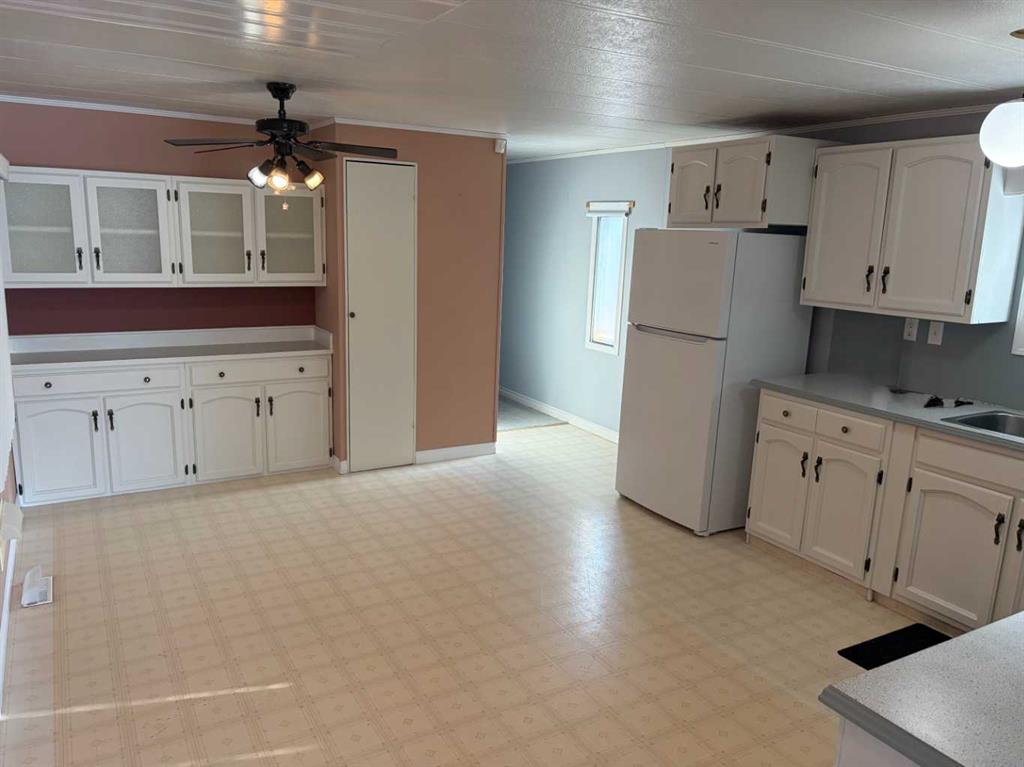 Fifth View of 2018 26 Avenue , NONE, Bowden, Alberta, T0M 0K0