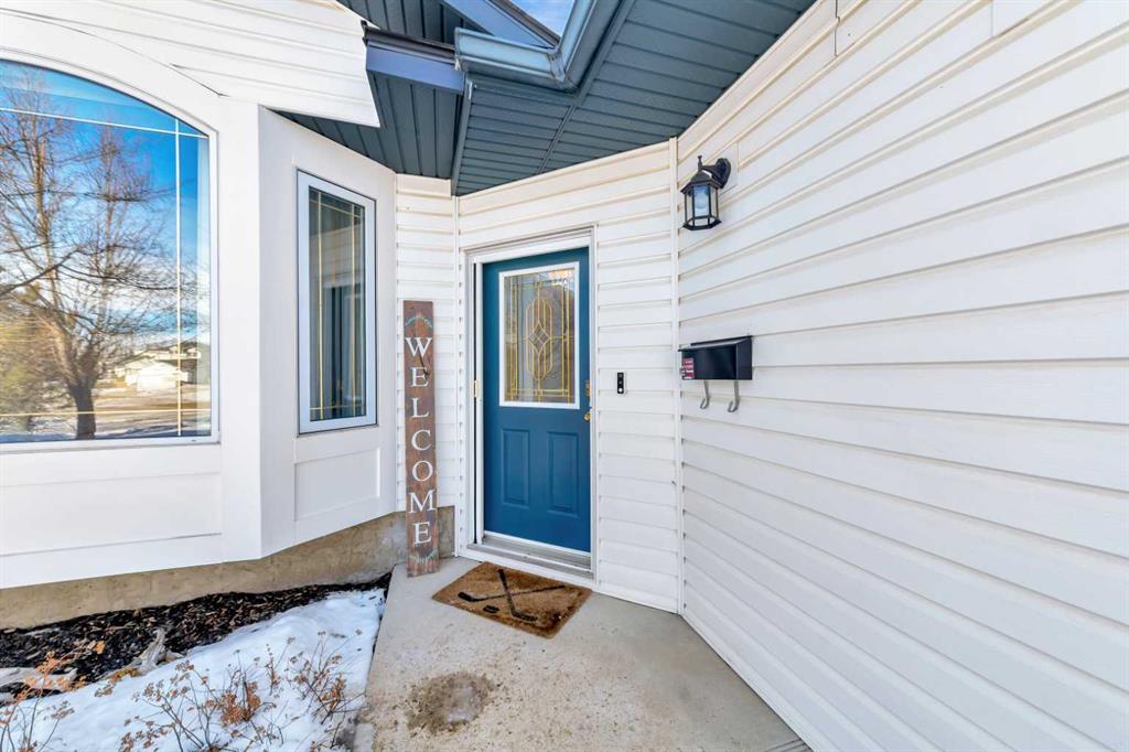 Third View of 5615 24 Street , College Park, Lloydminster, Alberta, T9V 2V1