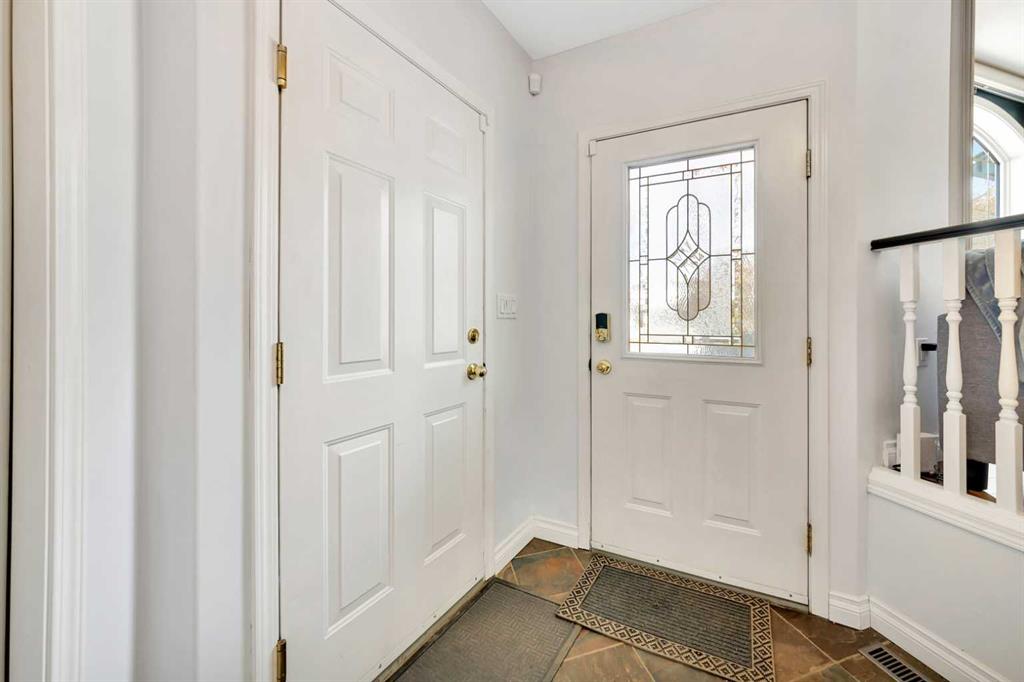 Fourth View of 5615 24 Street , College Park, Lloydminster, Alberta, T9V 2V1