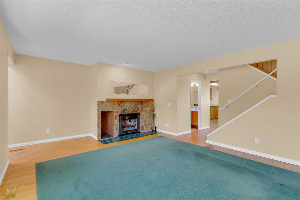 Fifth View of 604 Strathcona Drive SW, Strathcona Park, Calgary, Alberta, T2H 1K4