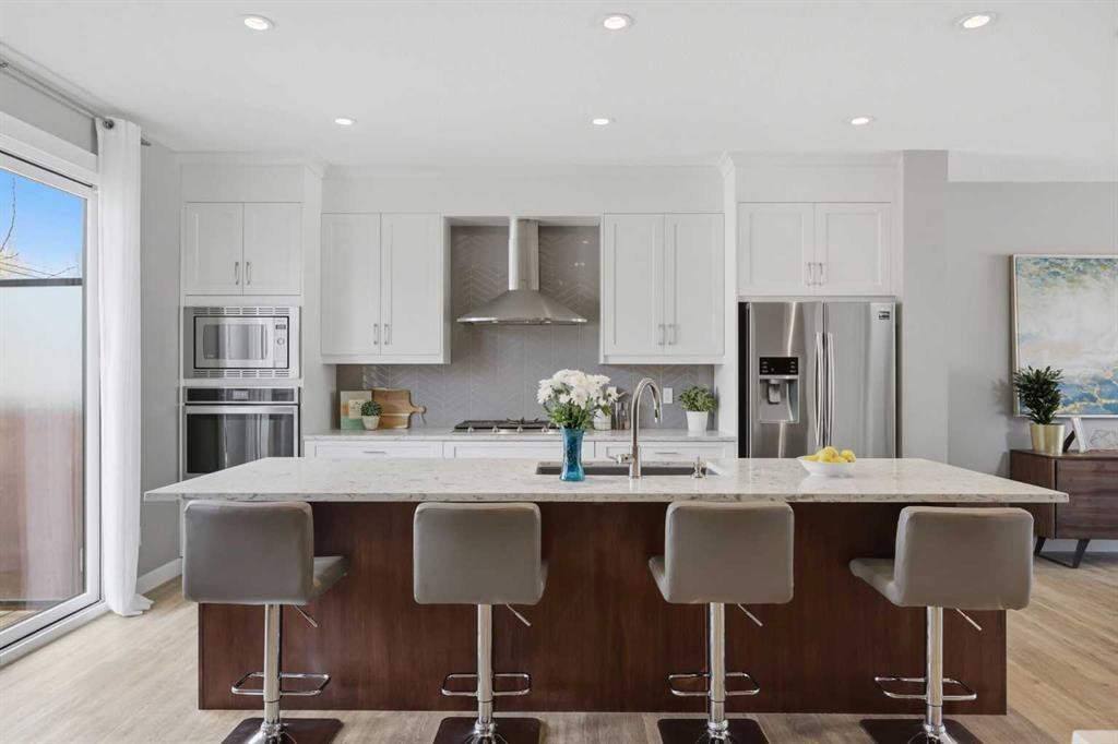 Fourth View of 2313 7 Street NE, Winston Heights/Mountview, Calgary, Alberta, T2E 4C7