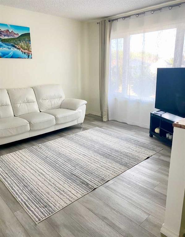 Third View of 116 Central Avenue NW  , NONE, Falher, Alberta, T0H 1M0