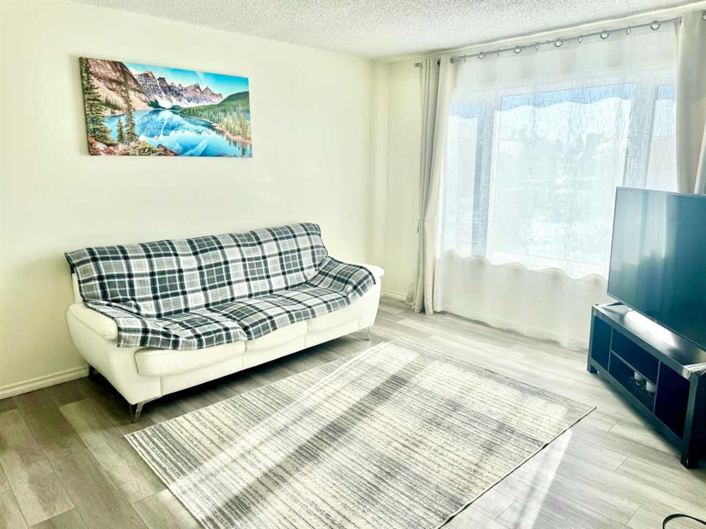 Fifth View of 116 Central Avenue NW  , NONE, Falher, Alberta, T0H 1M0