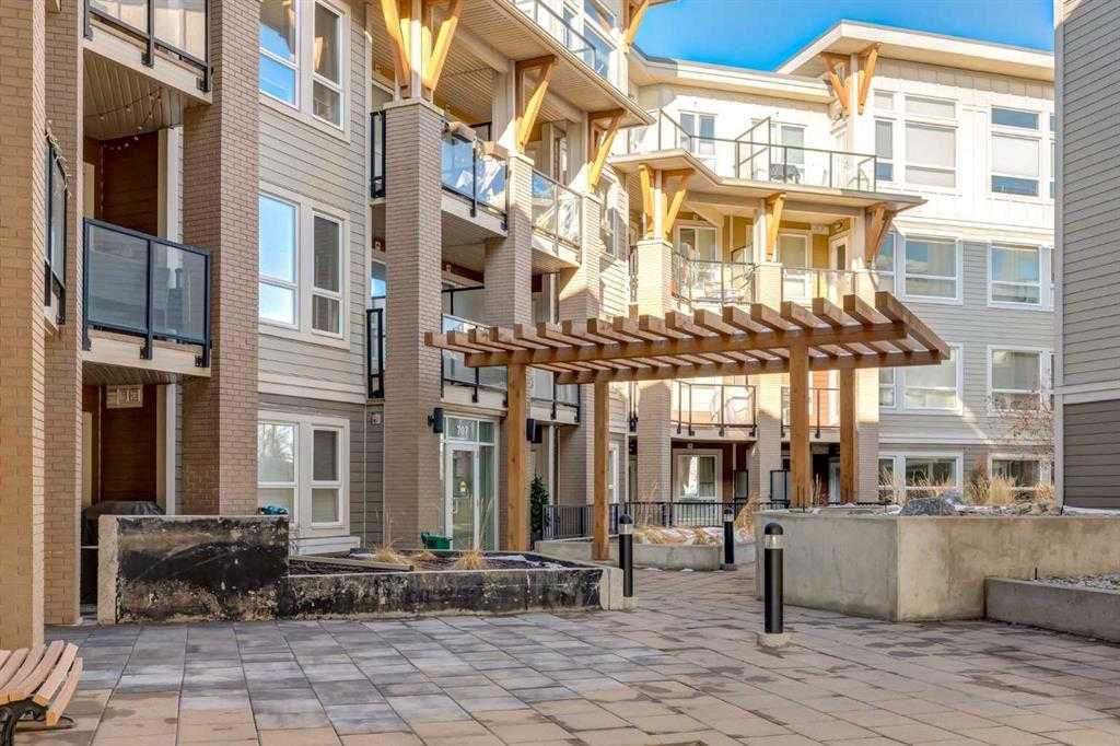 201, 707 4 Street NE, A2292757, Alberta,