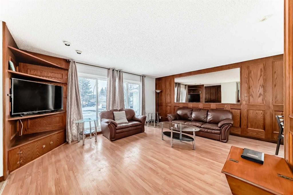 Fifth View of 331 Bedford Place NE, Beddington Heights, Calgary, Alberta, T3K 2K6