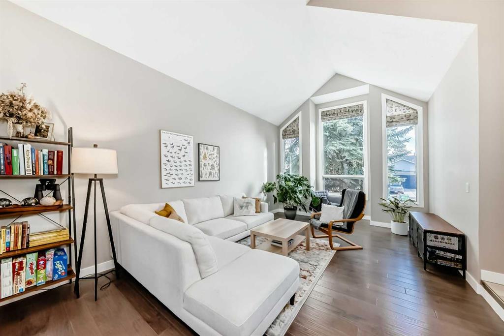 Third View of 152 Wood Valley Rise SW, Woodbine, Calgary, Alberta, T2W 5T2