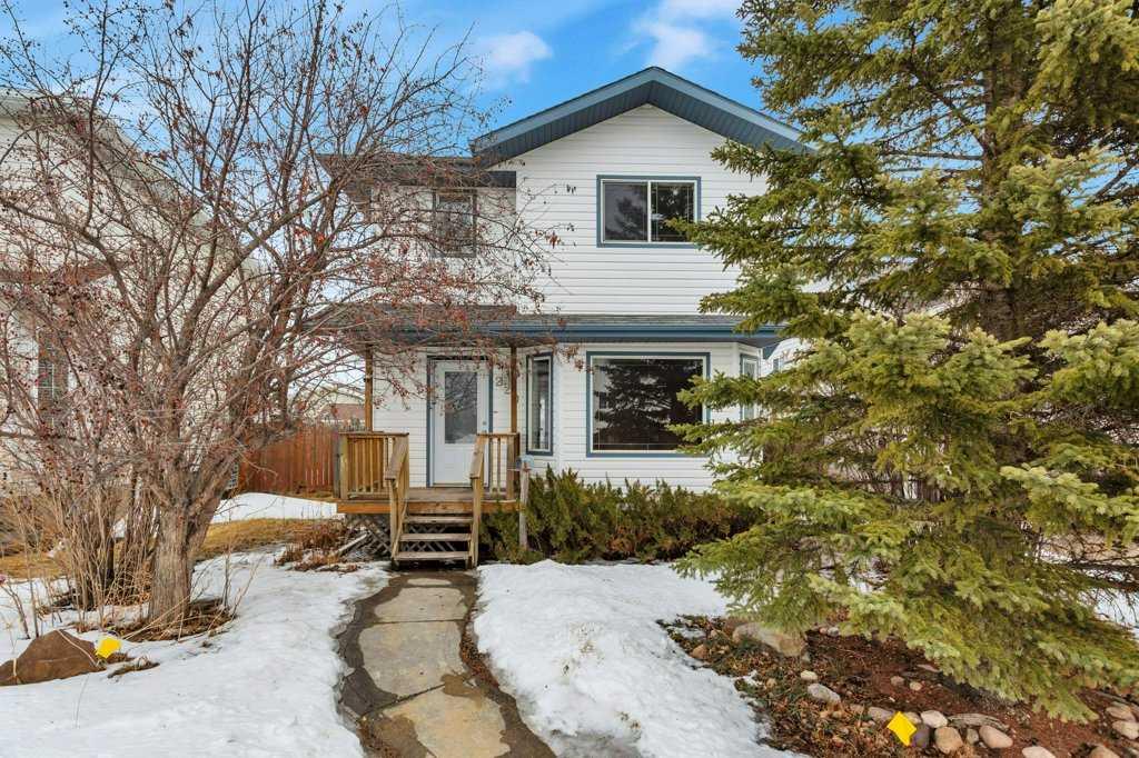 220 Deschner Close , A2292853, Alberta,