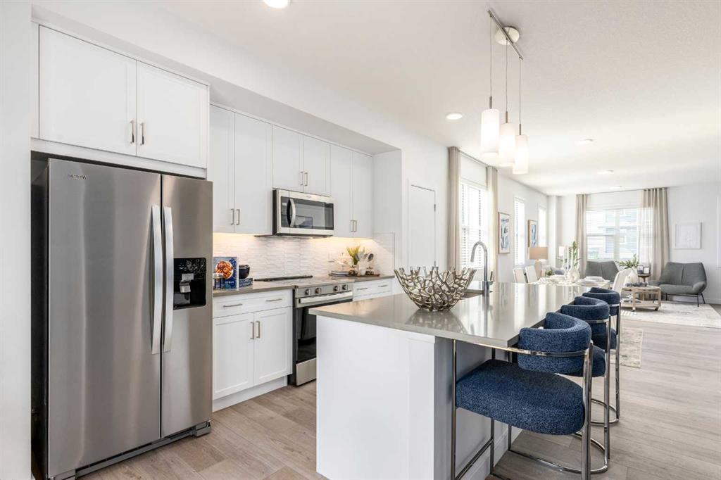 101, 437 Alpine Avenue SW, A2292891, Alberta,