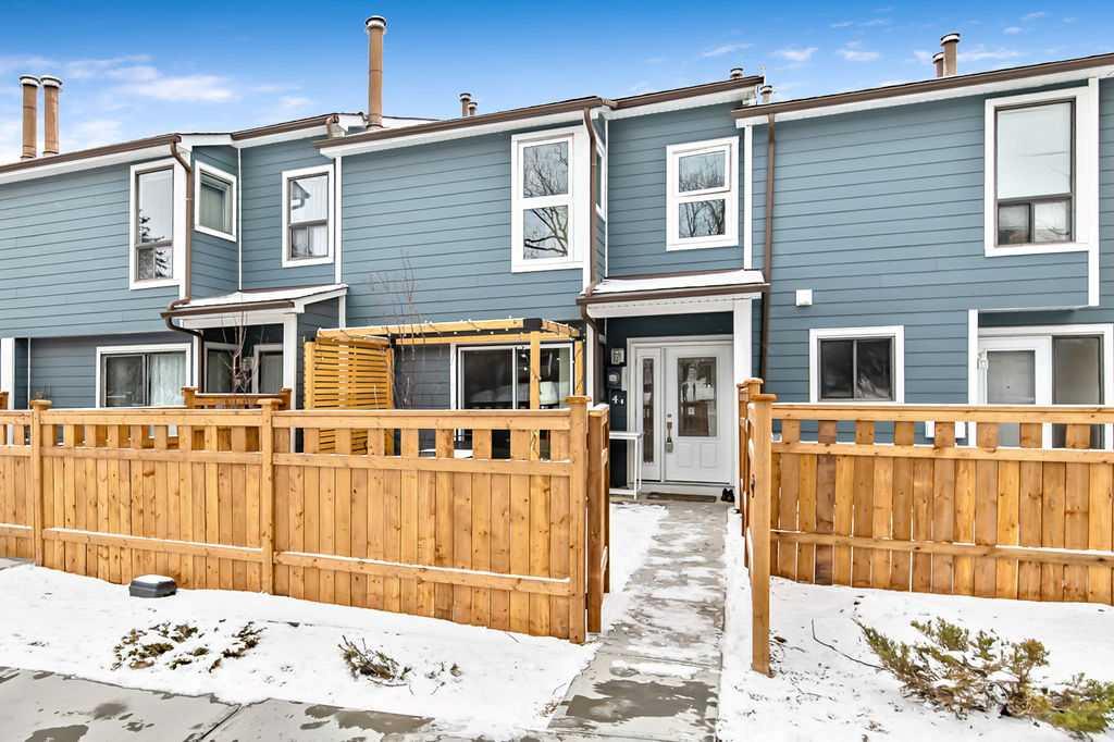 4, 207 Grier Terrace NE, A2292905, Alberta,