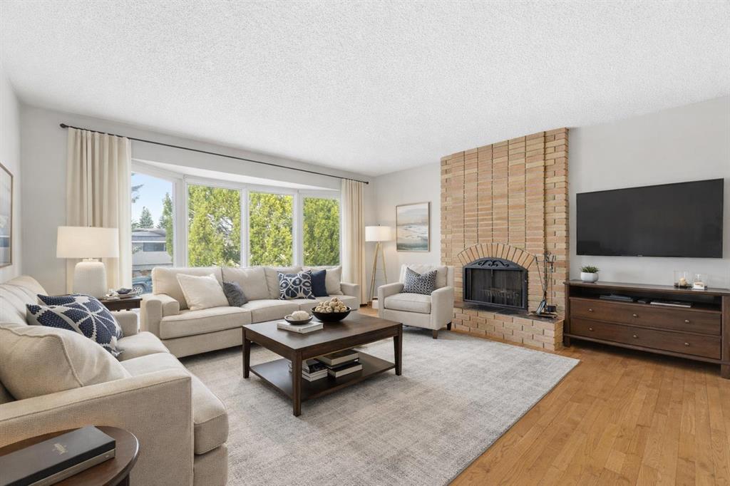 Third View of 311 Parkglen Crescent SE, Parkland, Calgary, Alberta, T2V 4M4