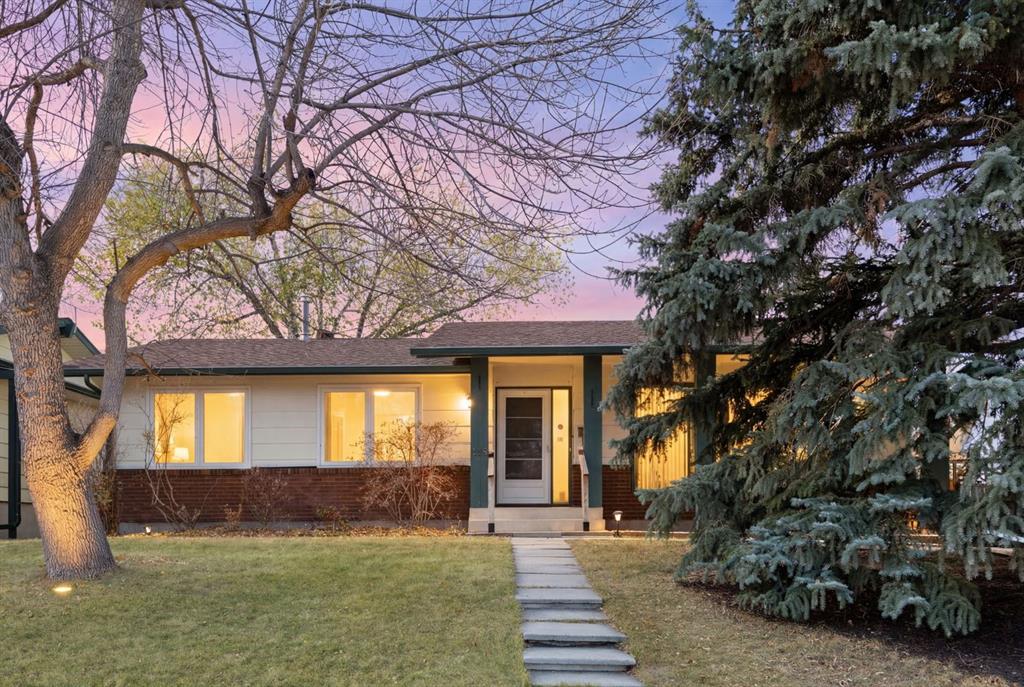 115 Midvalley Place SE, A2292940, Alberta,