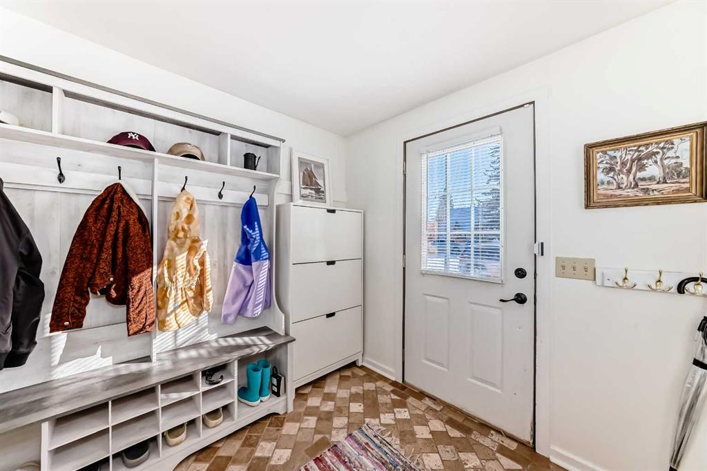 Fifth View of 530 18A Street NW, West Hillhurst, Calgary, Alberta, T2N 2H2