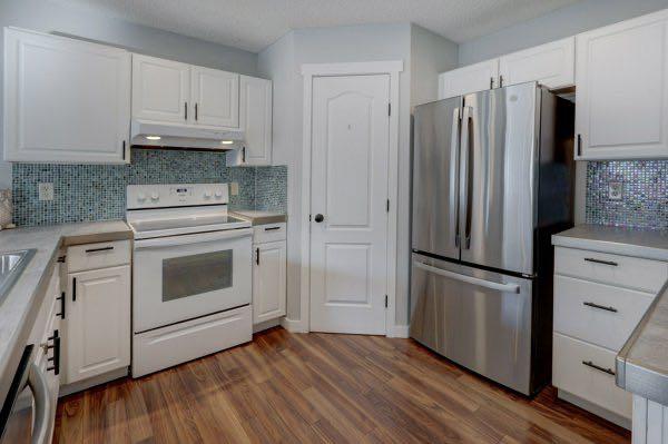 Fifth View of 124 Stonegate Close NW, Stonegate, Airdrie, Alberta, T4B 2V2