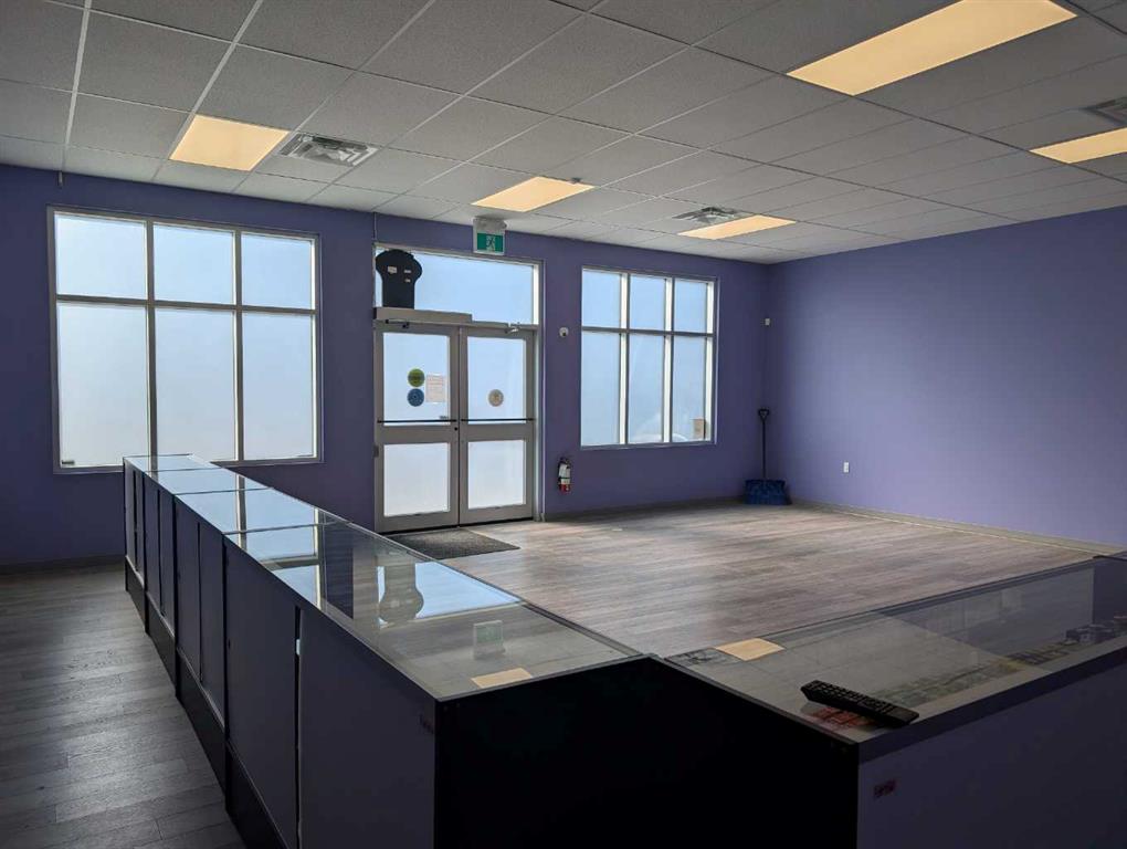 Third View of 306, 4979 Southlands Drive SE, Southland, Medicine Hat, Alberta, T1B 0T8