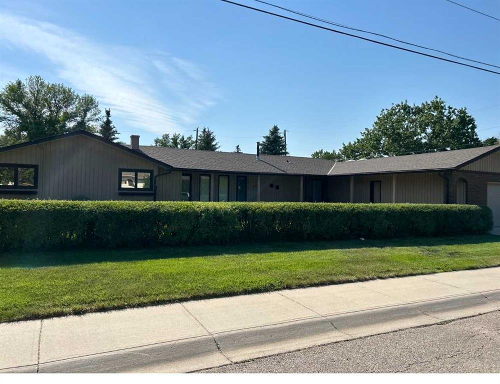 Third View of 5120 48 Street , NONE, Taber, Alberta, T1G 1H2