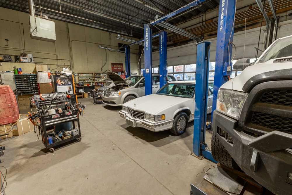 Third View of 12627 Fort Road NW, Balwin, Edmonton, Alberta, T5C 3C2