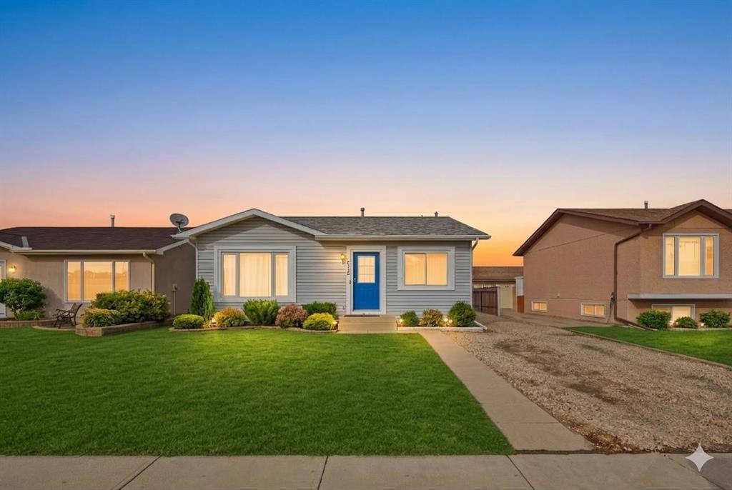 Second View of 128 Ridgegate Way SW, Ridgegate, Airdrie, Alberta, T4B1A9